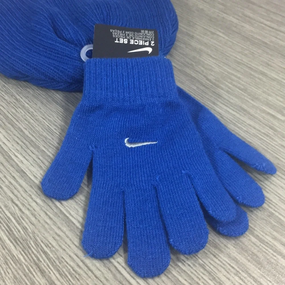 Nike Boy's Boy`s Knit Beanie & Gloves Set gym blue